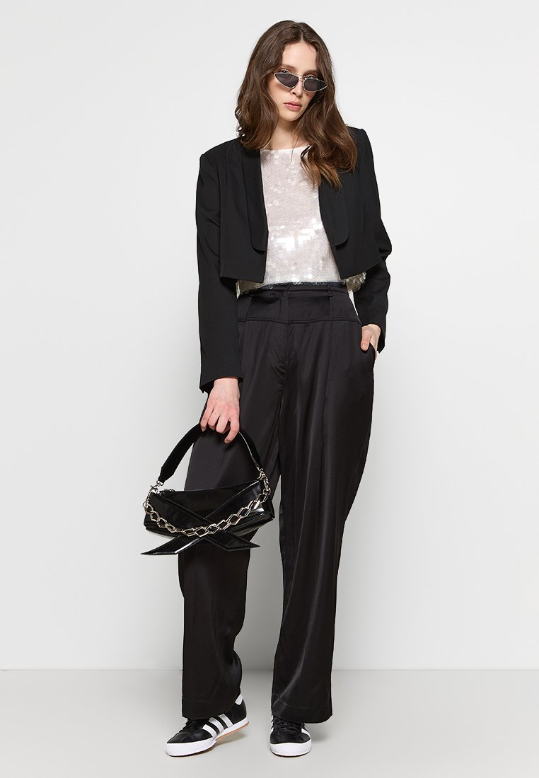 AllSaints SELINE
