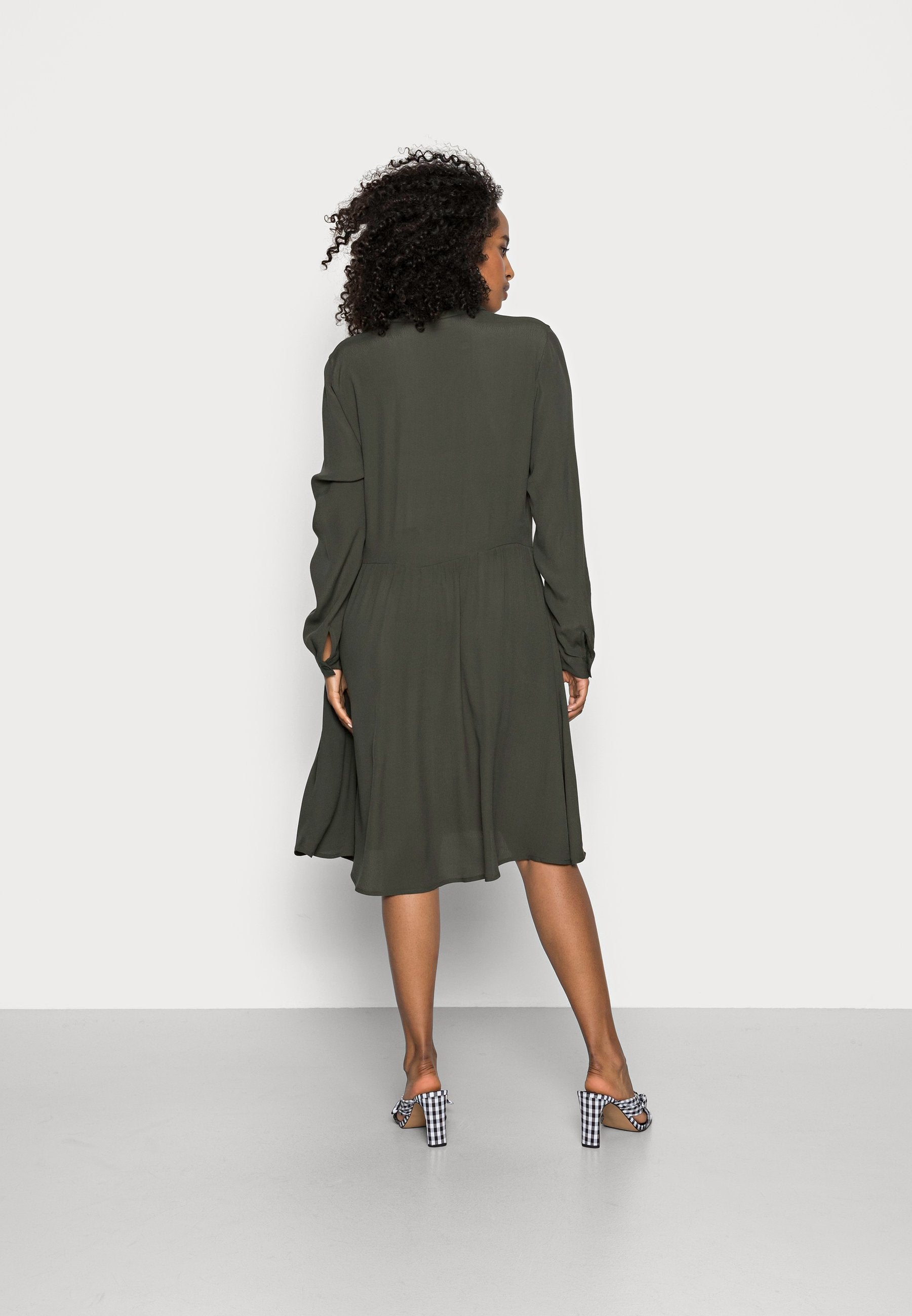 Minimum BINDIE DRESS