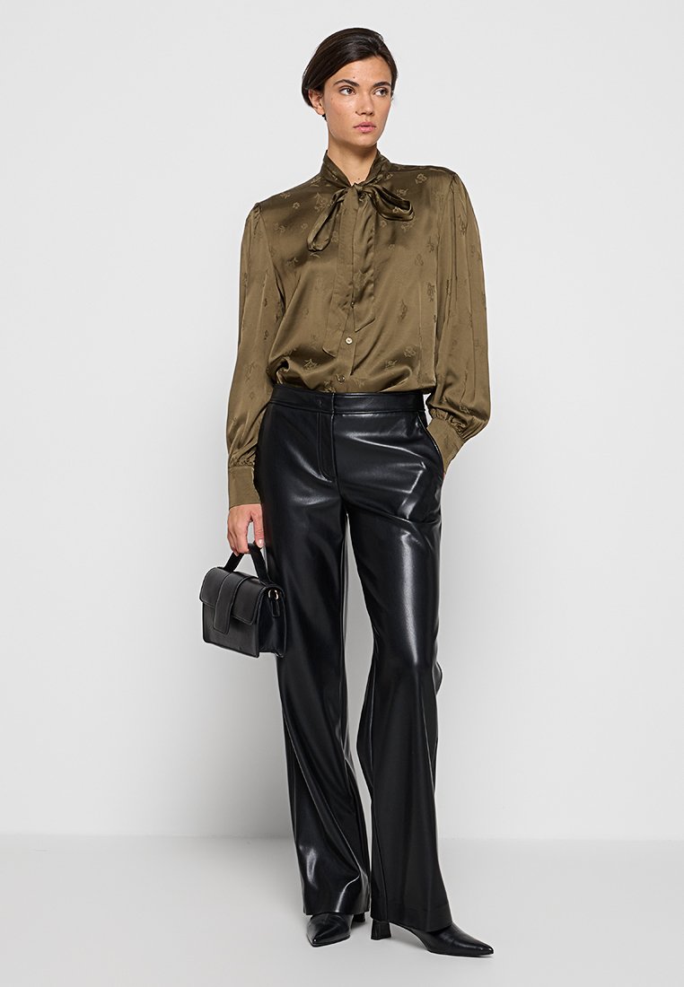 TWINSET REGULAR FIT