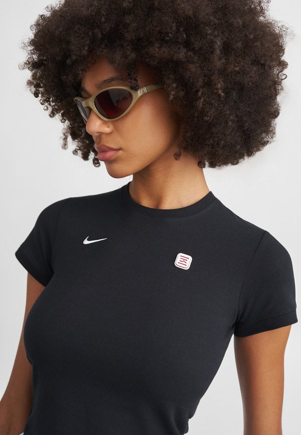 Nike Sportswear SHOX TEE - Basic T-shirt - black