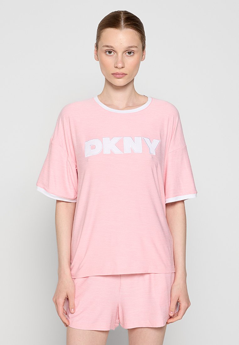 DKNY Loungewear Nachtwäsche Set Media 1
