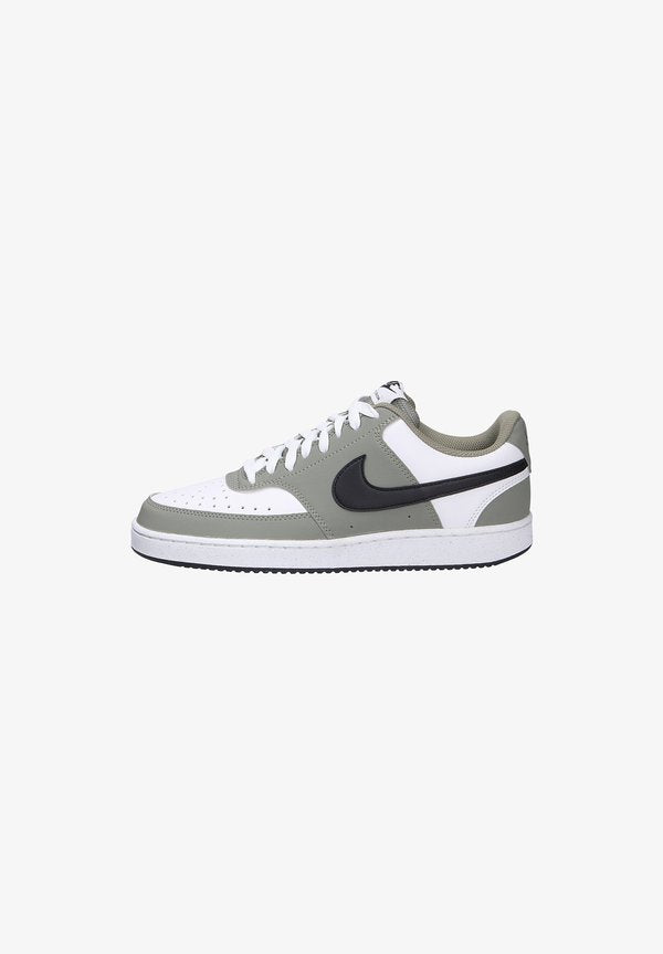 Nike Sportswear NIKE SPORTSWEAR HERREN SNEAKER COURT VISION LO - Trainers - grün