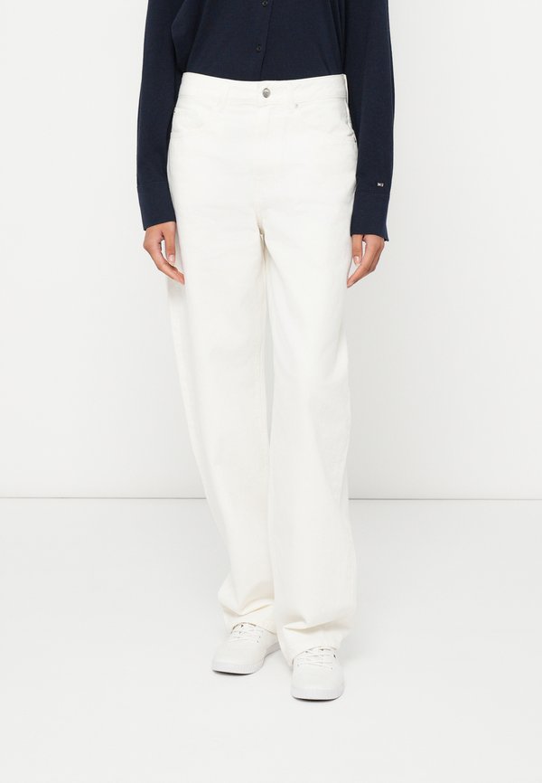 Tommy Hilfiger MID RISE TAPERED BARREL LEG WHITE JEANS