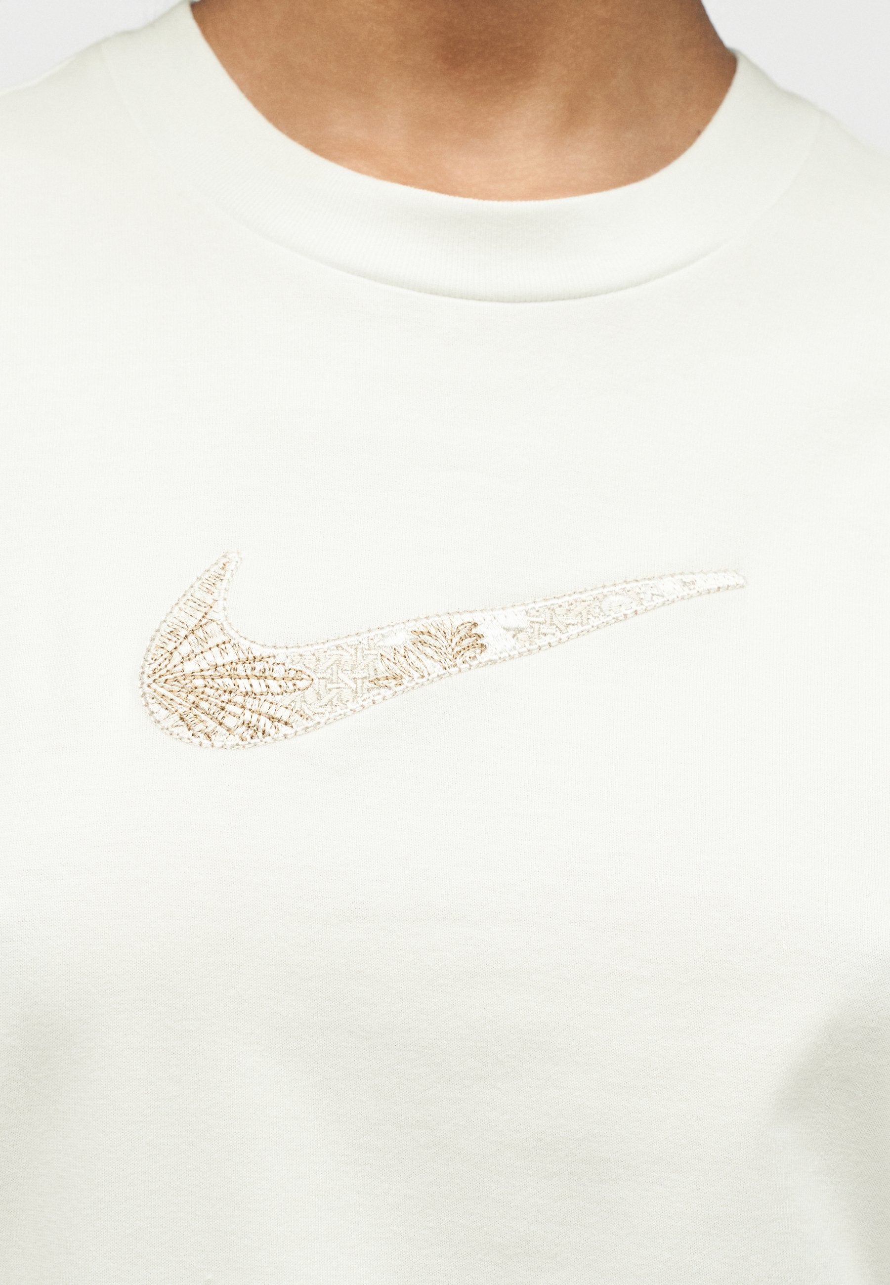 Nike Sportswear LUXE TEE