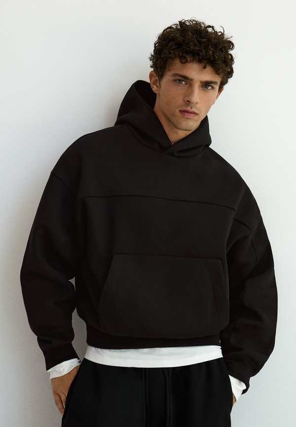 Bershka BOXY FIT - HOODIE - Hoodie - black