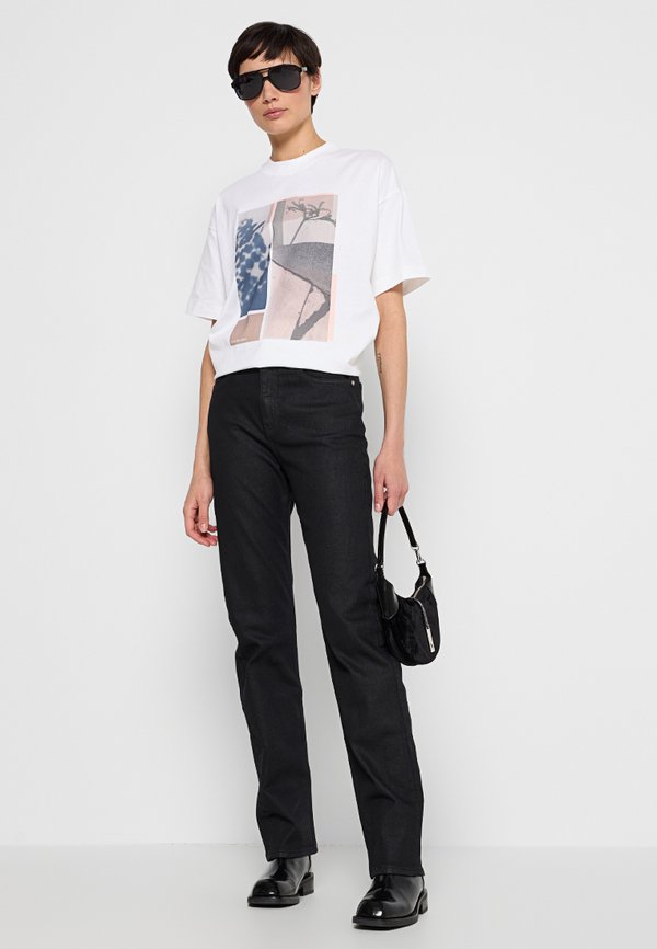 Calvin Klein Jeans