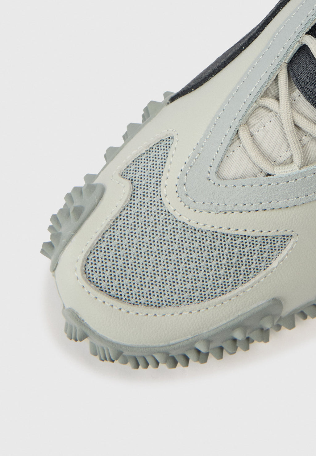 Puma MOSTRO MID