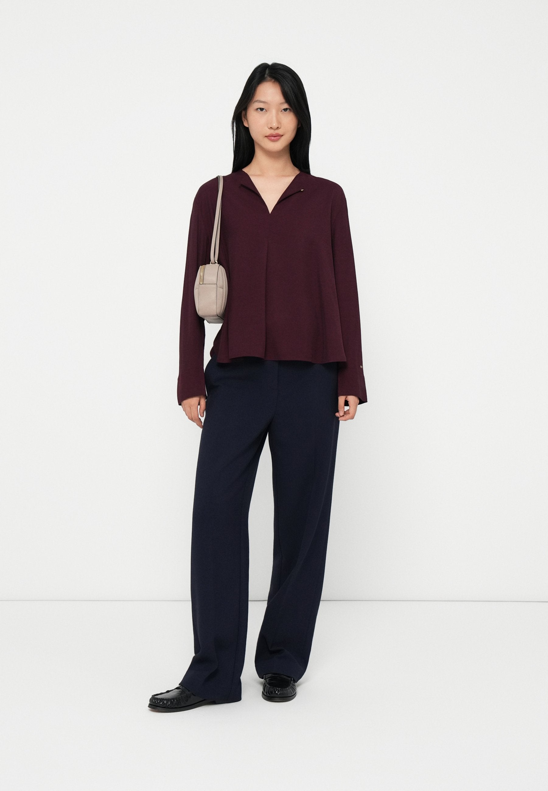PUNTO RELAXED STRAIGHT PANT Media 2