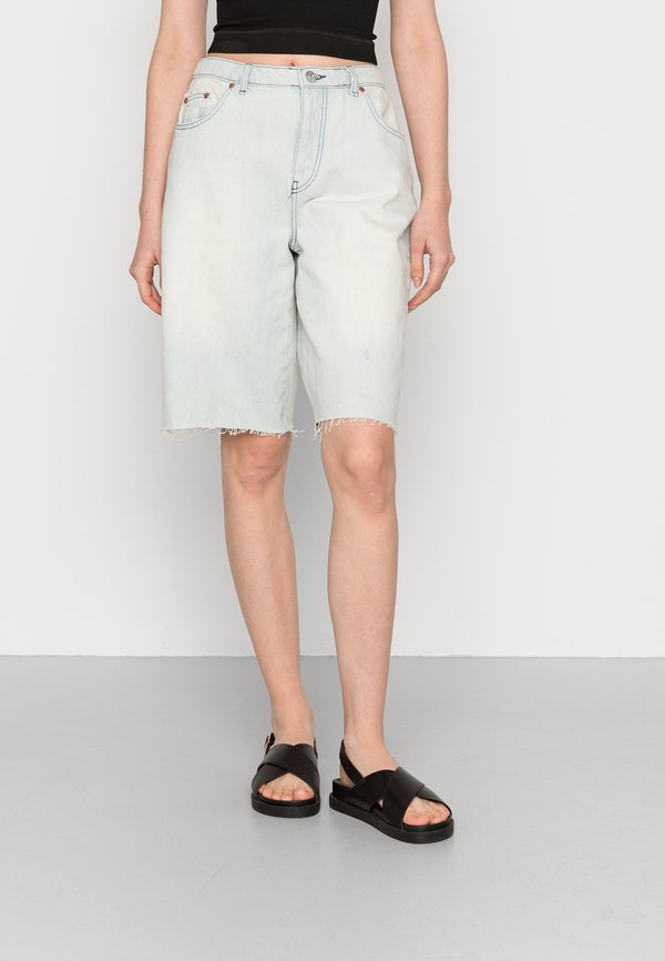 BDG Urban Outfitters DENIM BOARD
