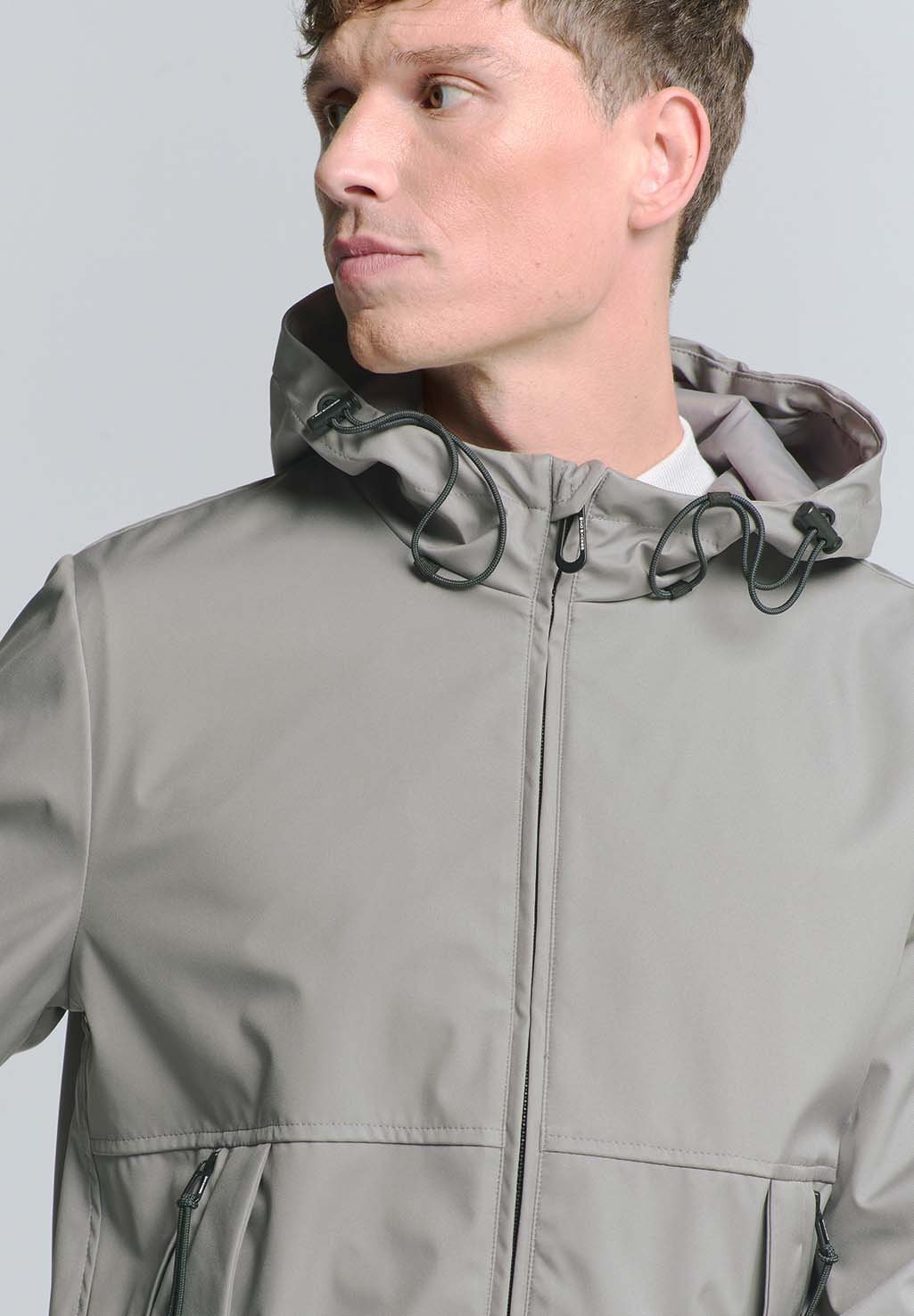 HOODED Media 6