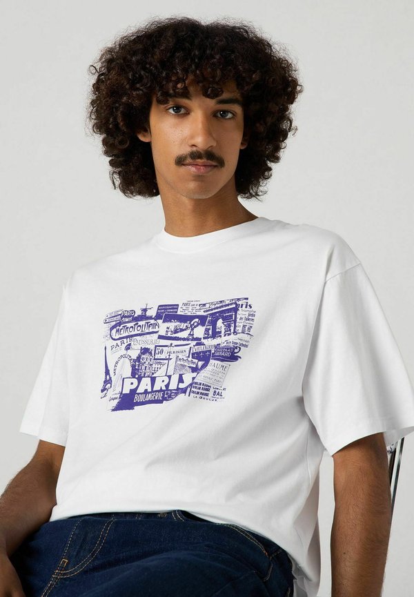 Levi's® VINTAGE TEE