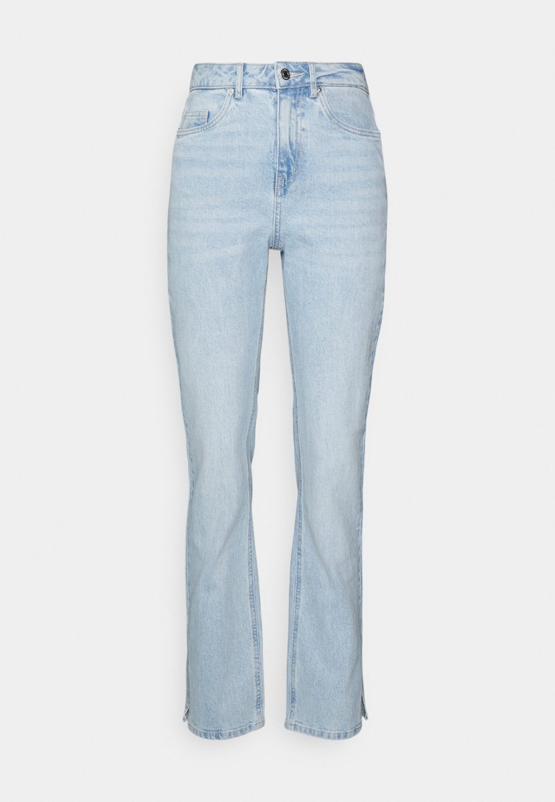 Helle blaue Jeans aus Denim mit geradem Schnitt, mit Knopfverschluss, Gürtelschlaufen und dezentem Verblassen. Keine sichtbaren Muster oder dekorativen Akzente.