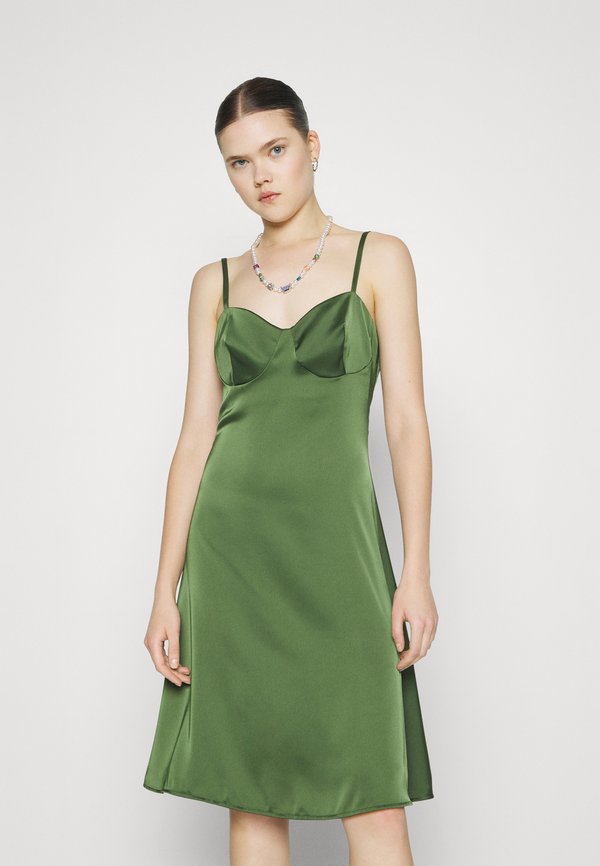 WAL G. DALIA CUPPED MIDI