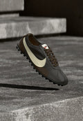 Nike Sportswear MOON SHOE OG - Trainers - baroque brown/black
