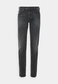 Schwarze Denim-Jeans mit klassischem geradem Schnitt, subtiler Ausbleichung und Fünf-Taschen-Design mit kontrastierenden Nähdetails.