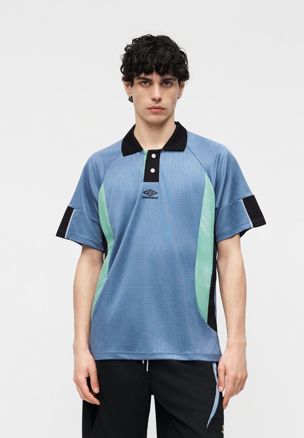 Umbro FOOTBALL UNISEX