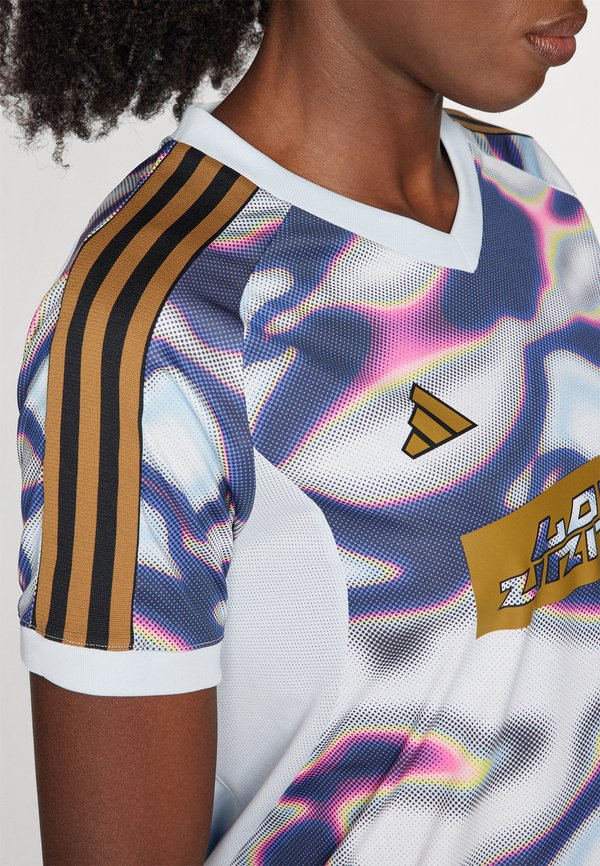 adidas Performance PRIDE JERSEY W