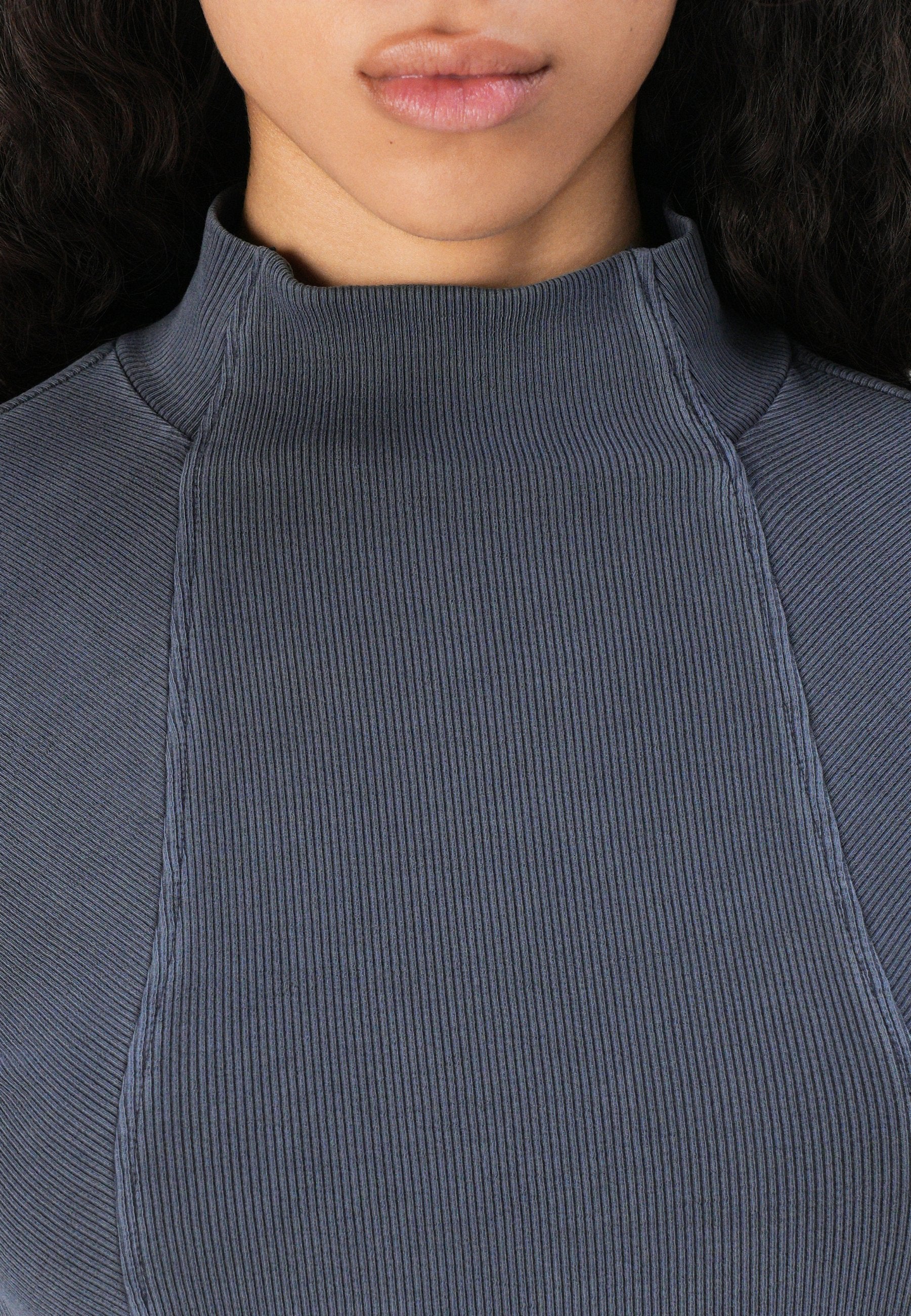 SLIM DRESS Media 6