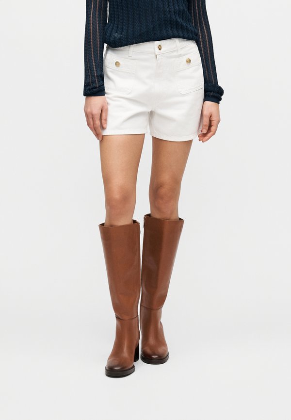 Tommy Hilfiger GOLD-TONE BUTTON HIGH RISE DENIM SHORTS - Denim shorts - optic white