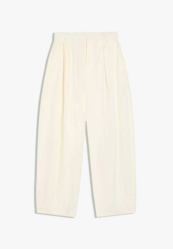 Bershka TECHNICAL CROPPED VOLUMINOUS - TROUSERS - Trousers - beige