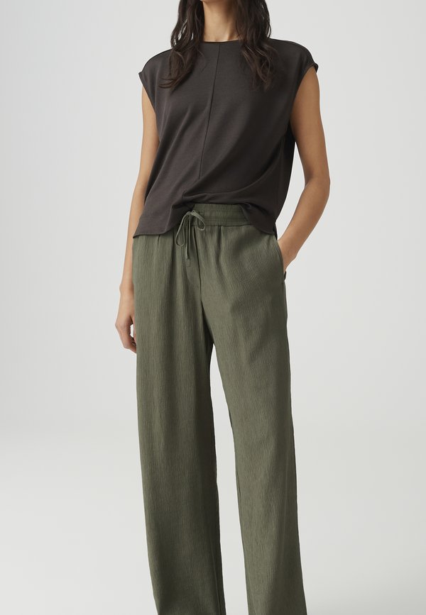 OPUS HIGH RISE LONG WIDE FIT CRINKLE