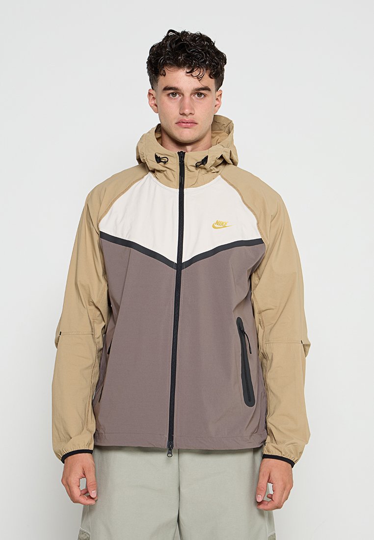 Nike Sportswear