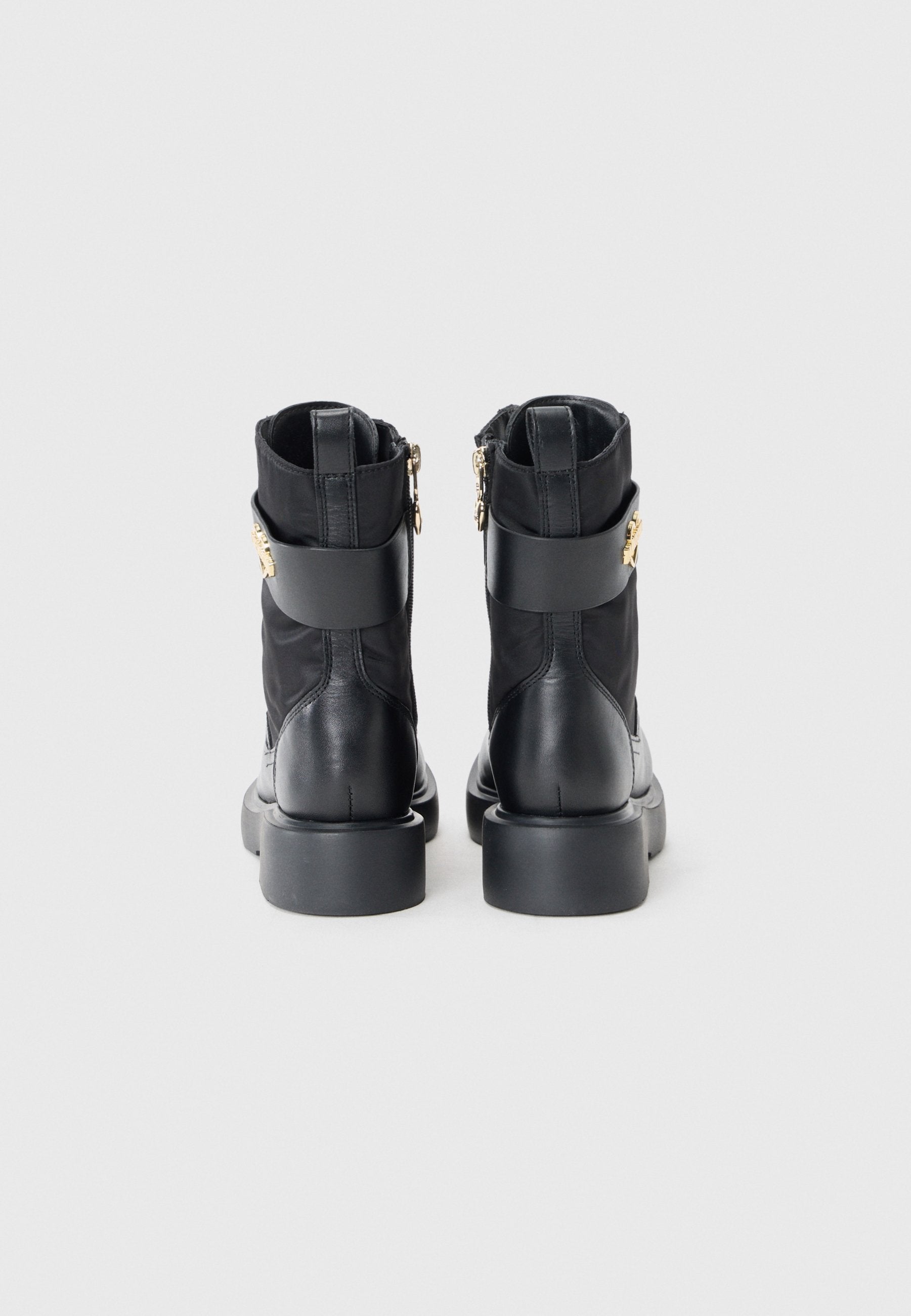 Love Moschino NEW CITY LOVE
