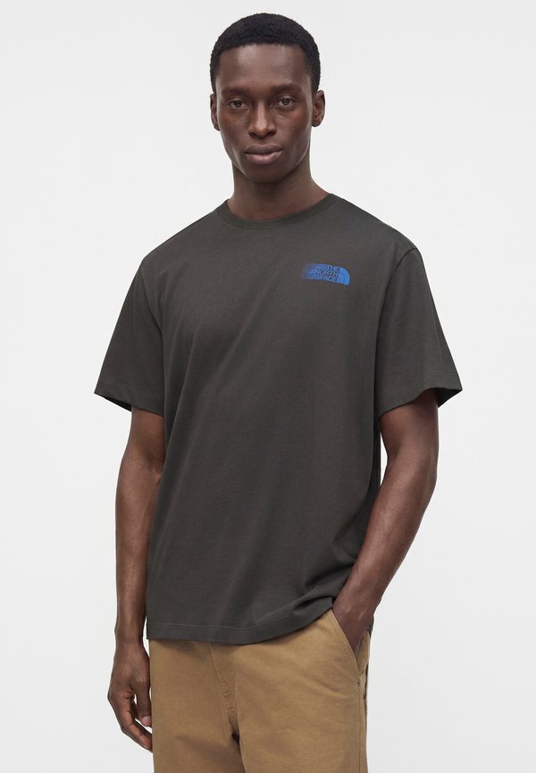 The North Face RETRO TRAIL RELAXED SHORT SLEEVE TEE GRAPHIC