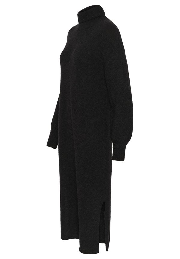 My Essential Wardrobe