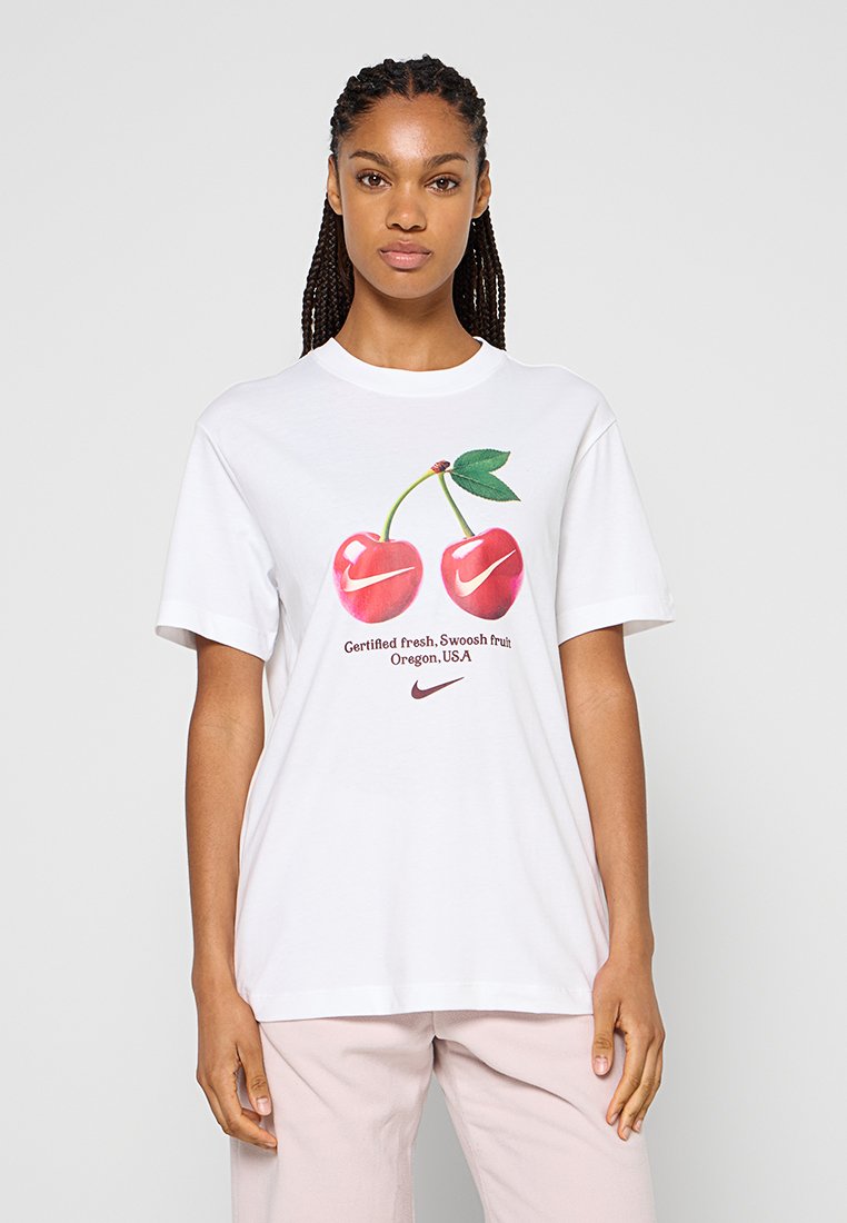 Nike Sportswear