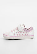 Weißer Sneaker mit rosa Sternmustern, Klettverschluss, Gummisohle, runder Zehenform sowie gepolstertem Kragen und Zunge für Komfort.