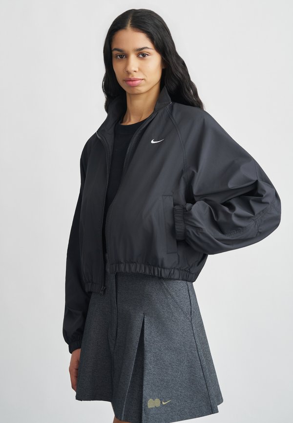 Nike Sportswear Light jacket - black/sail