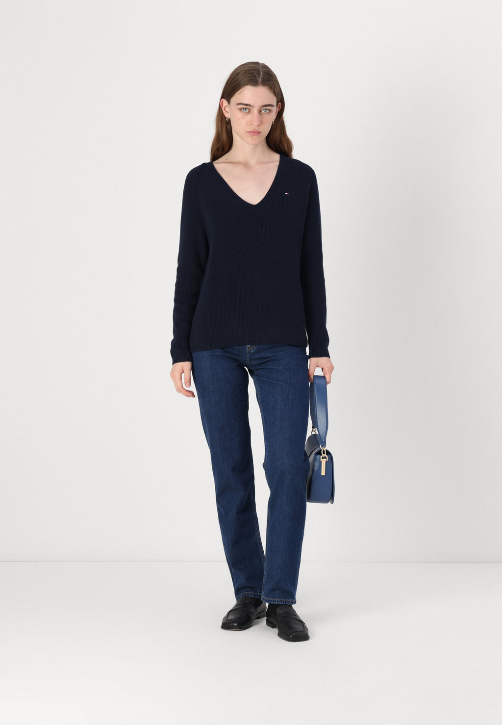 CARDI STITCH Media 2