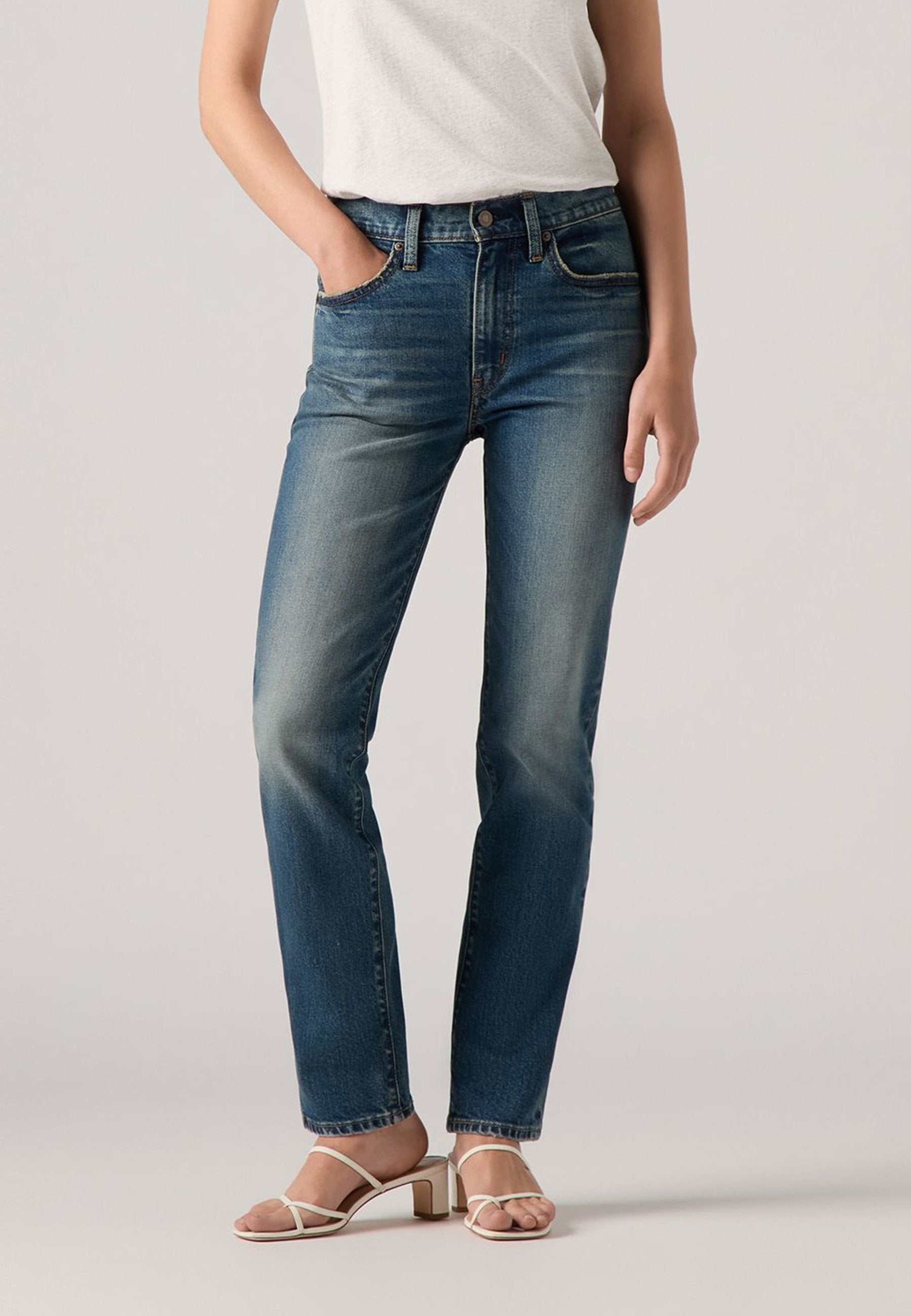 Levi's® 724® HIGH RISE STRAIGHT