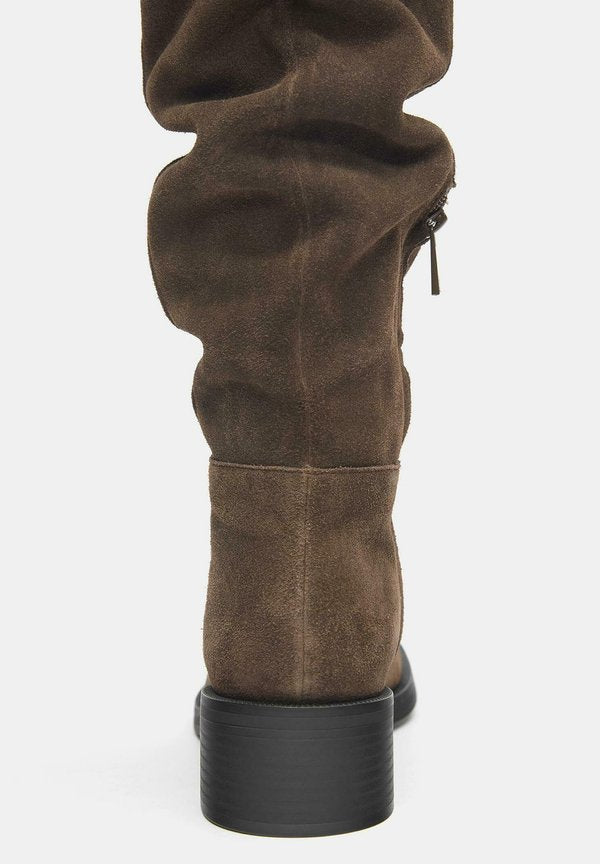 PULL&BEAR