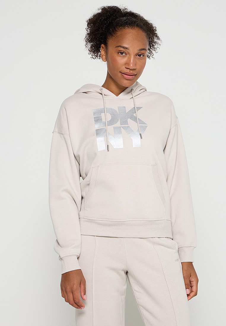 RELAXED FIT Media 1
