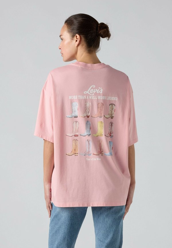 Levi's® LSE_GRPH SHORT STACK TEE LSE_STARDUST FR - Print T-shirt - feel good in levi's - pinks