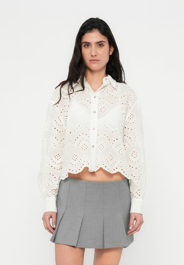 ONLY ONLVALAIS - Button-down blouse - cloud dancer