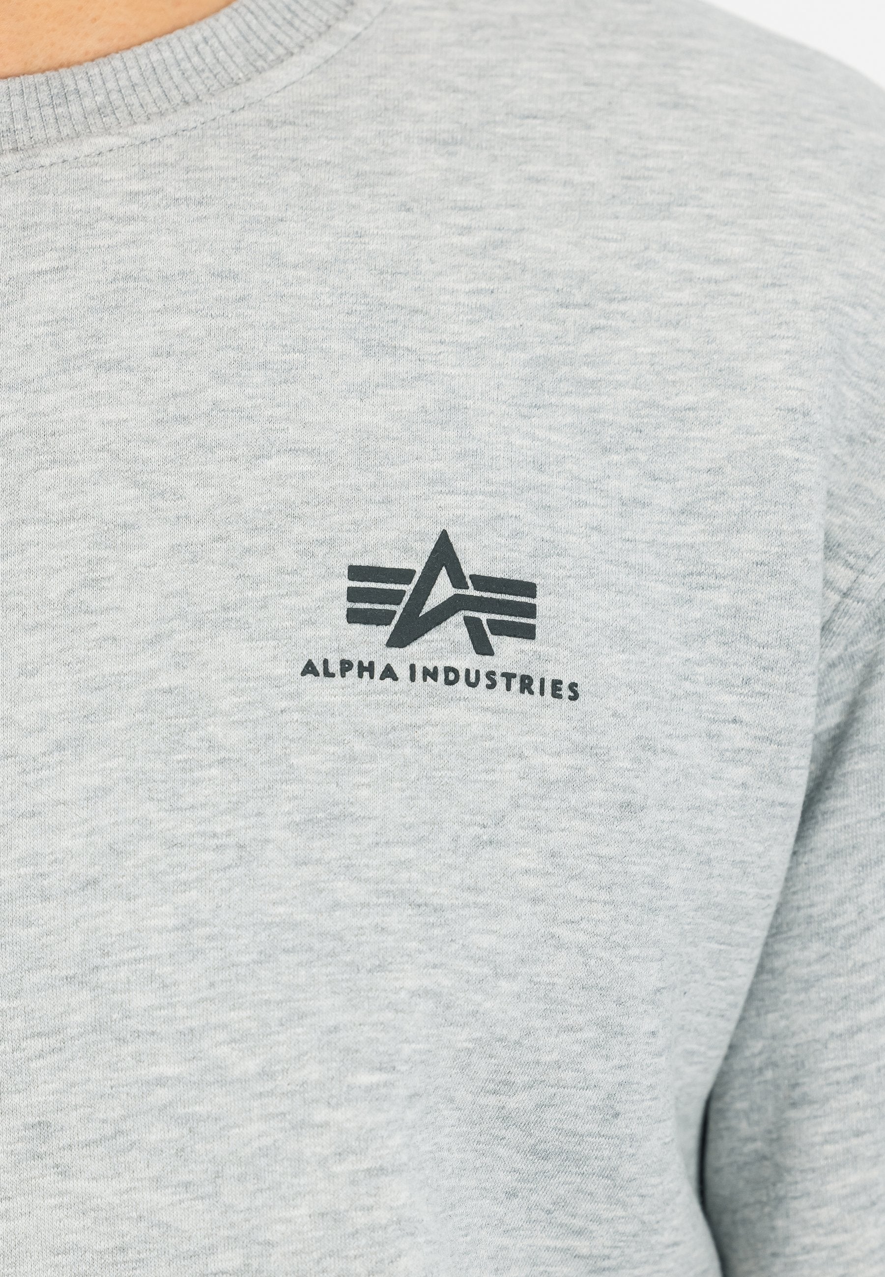 Alpha Industries BASIC SMALL LOGO