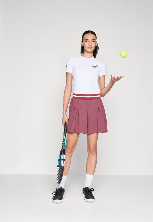 EA7 Emporio Armani TENNIS CLUB SHORTS