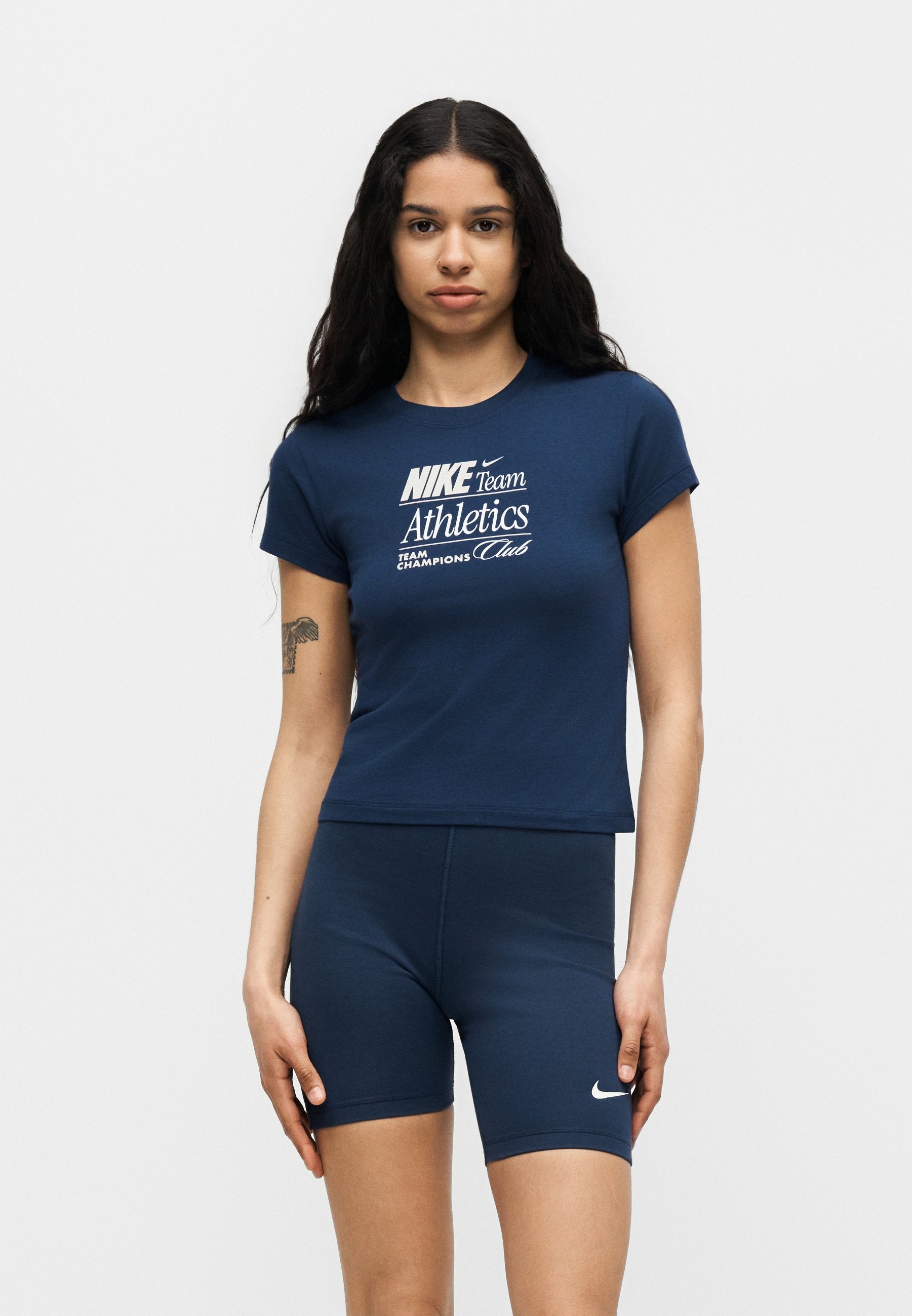 Nike Sportswear TEE