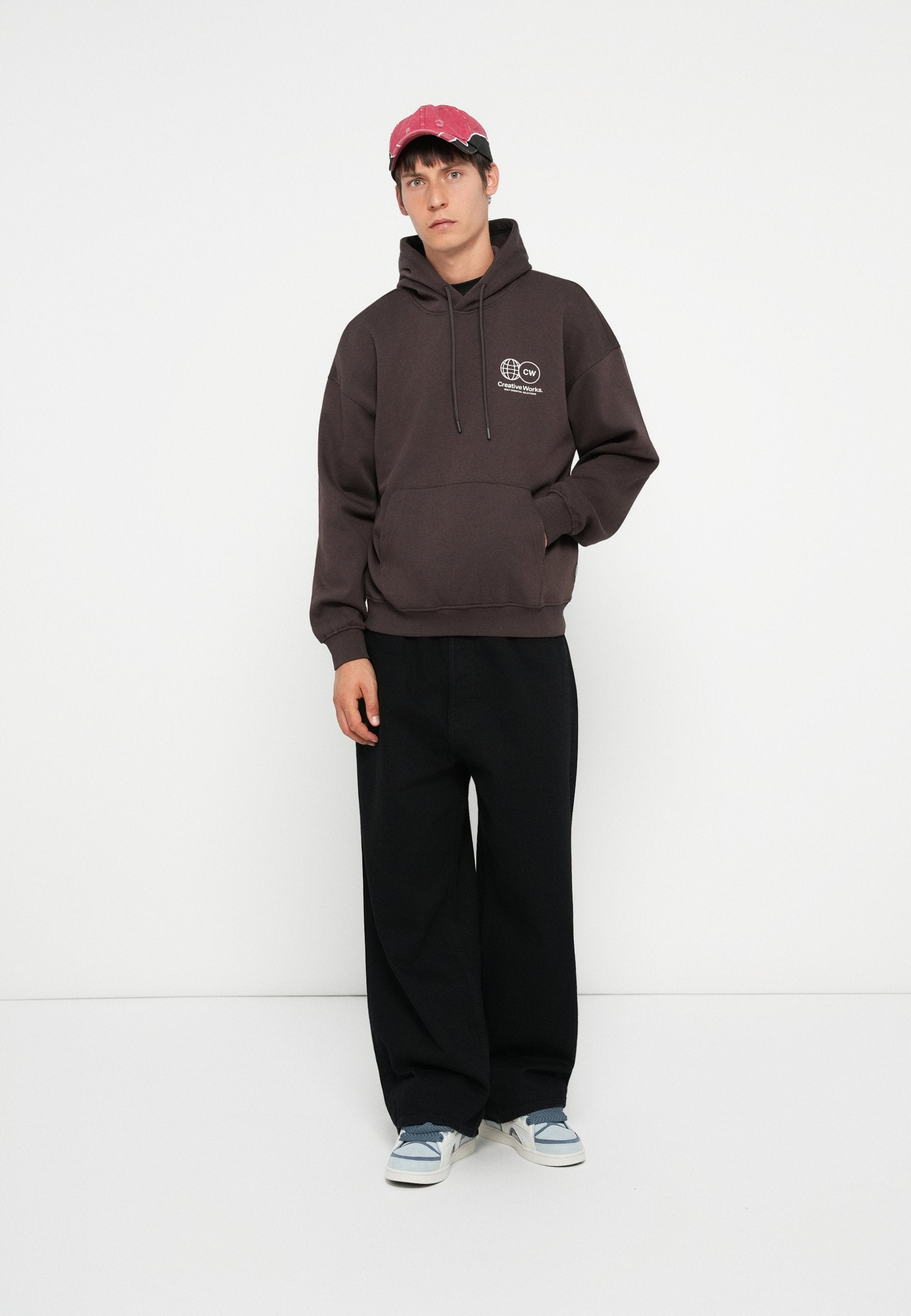 ONSGALLERY HOODIE Media 2
