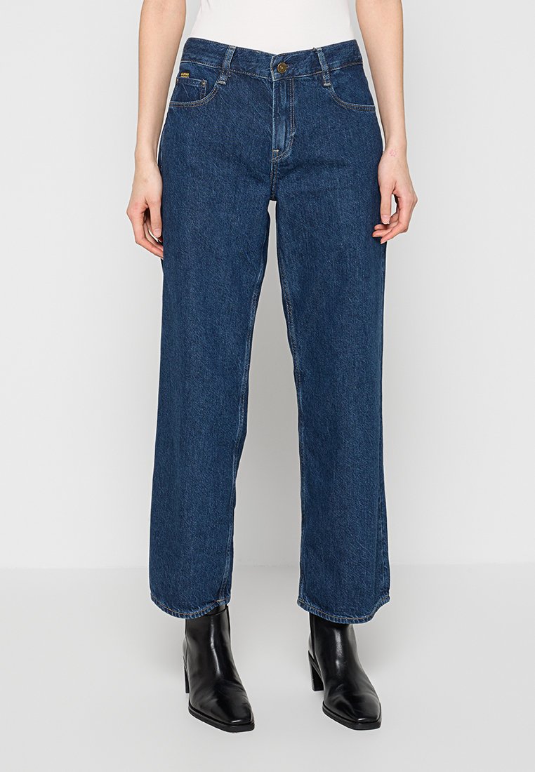 JUDEE LOOSE FIT Media 1