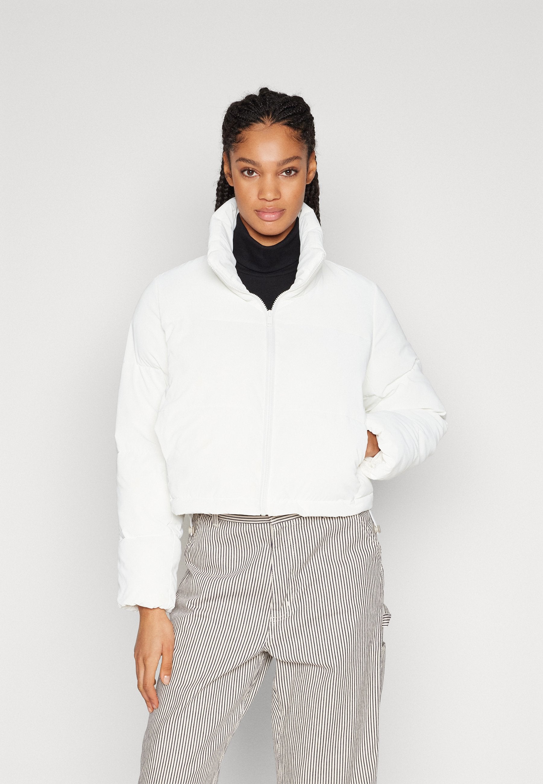 ONLLIVIA PUFFER JACKET Media 3