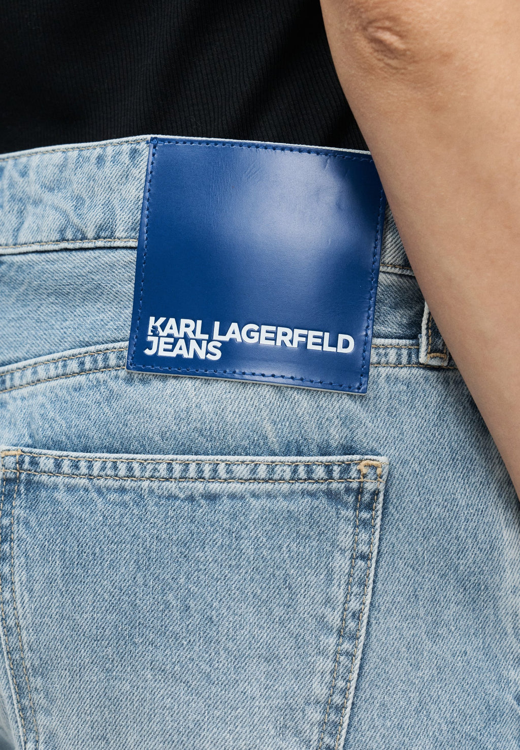 Karl Lagerfeld Jeans Loose Jeans Media 6