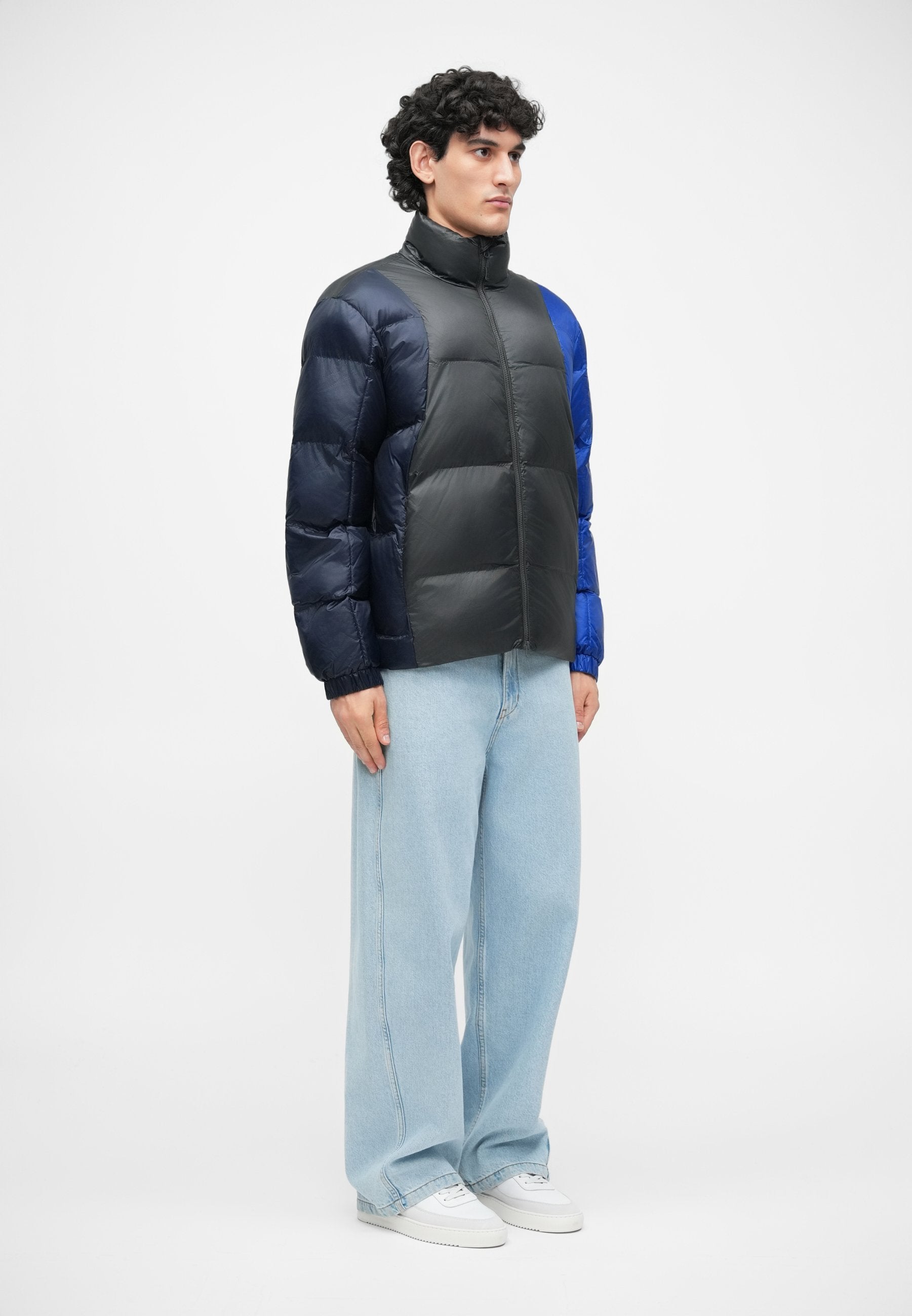 MOUNTAIN JACKET Media 5