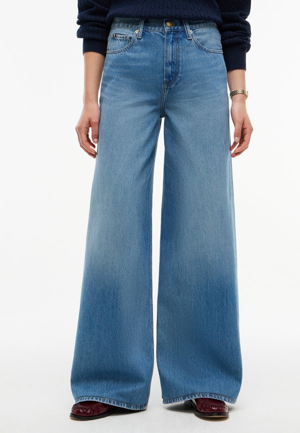Tommy Hilfiger INDIE MIDTOWN ESSENTIALS - Wide Leg - mid new doreen