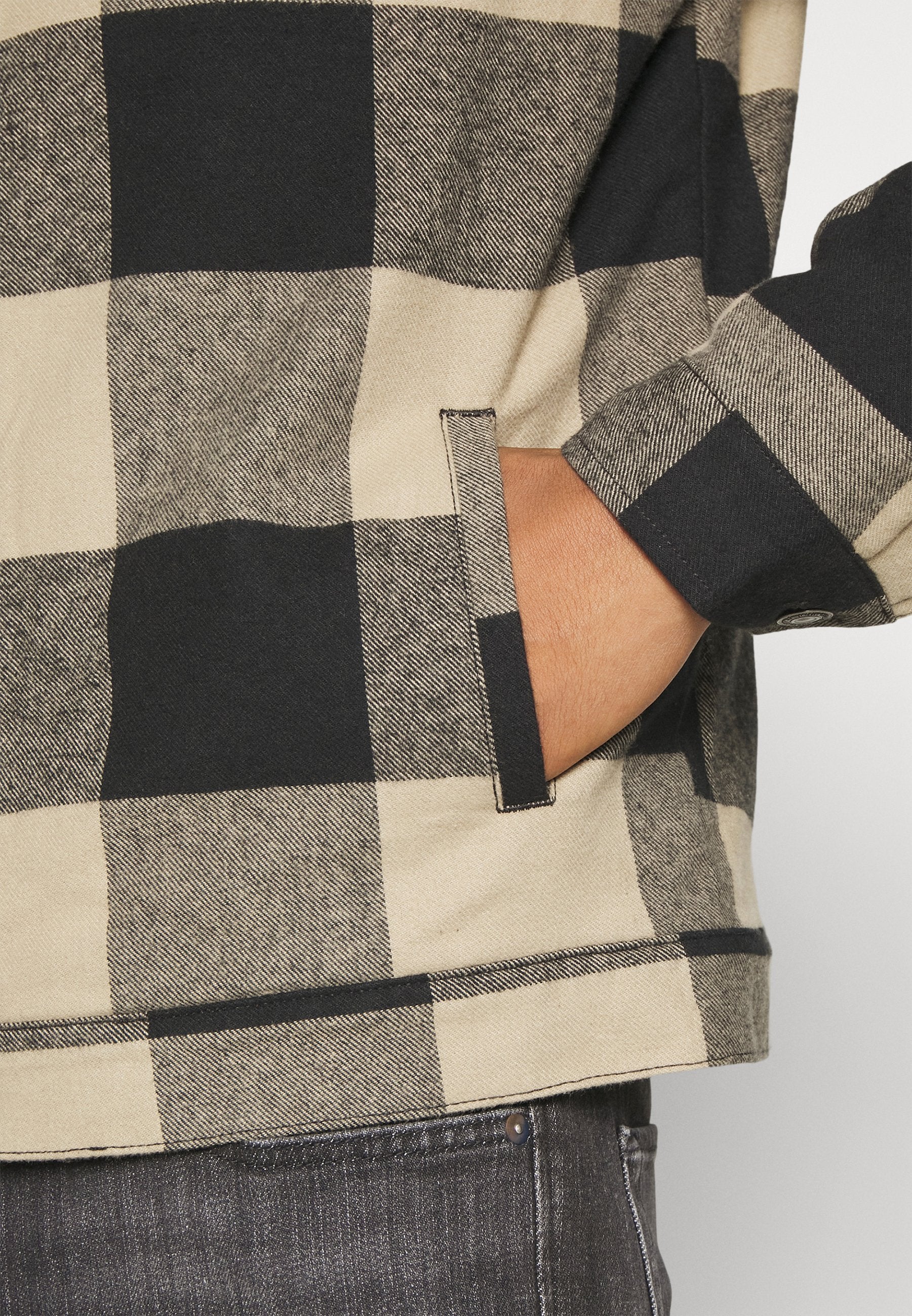 ONSLOUIS CHECK JACKET Media 8