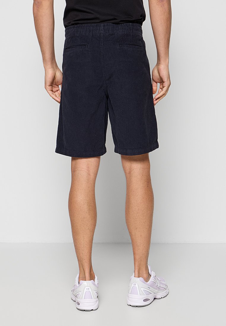 RELAXED FIT Media 3