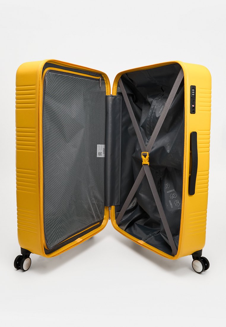 American Tourister SPINNER